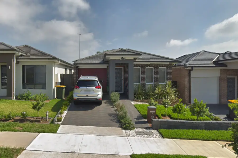 Single-storey Jordan Springs home before a custom second storey addition